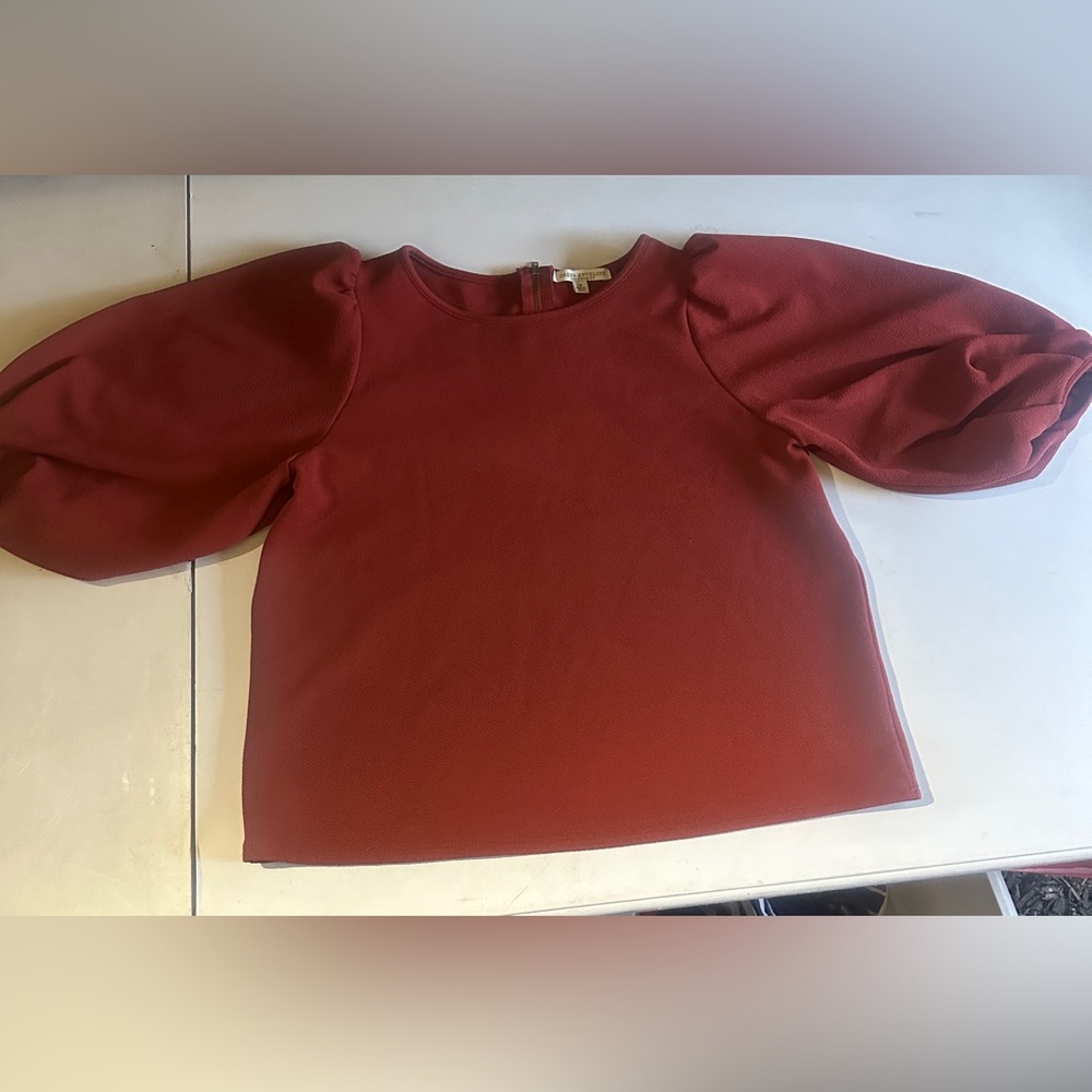 Green Envelope Red Boxy Short Sleeve Blouse